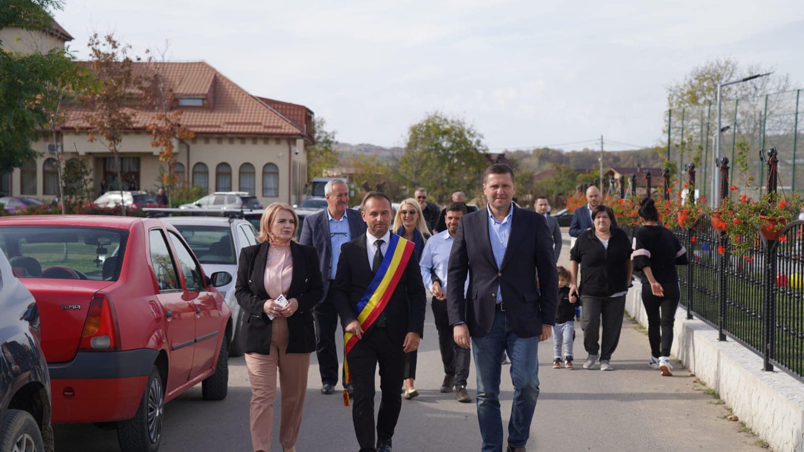 În mediul rural dâmbovițean, viața trebuie să ofere aceleași oportunități și condiții precum cele din orașele mari ale județului. Tinerii din satele și comunele din Dâmbovița